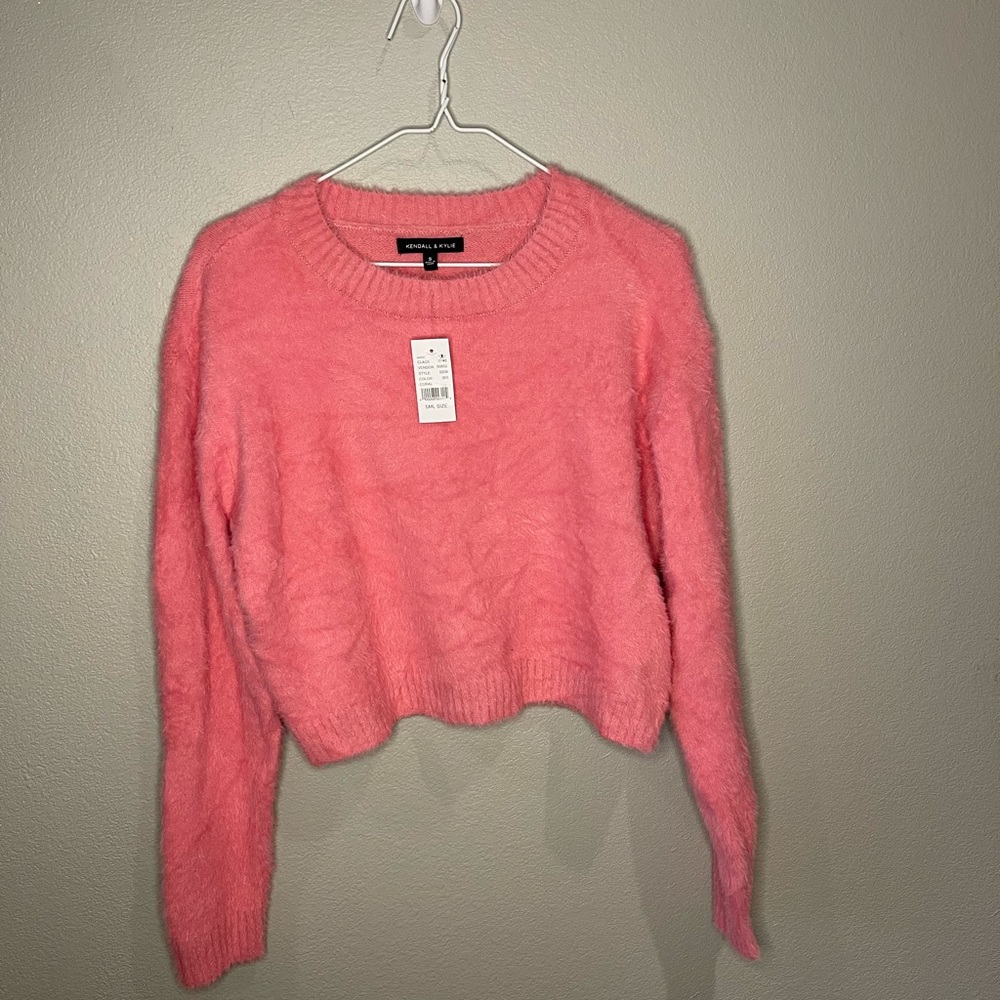 New with tags PacSun Kendall & Kylie sweater size small Pink